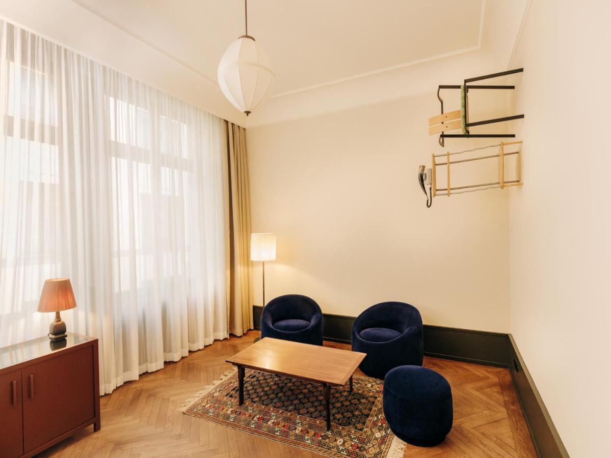 Boutique Hotel Chateau Royal Berlin Dış mekan fotoğraf A room at the Hotel Axelmannstein