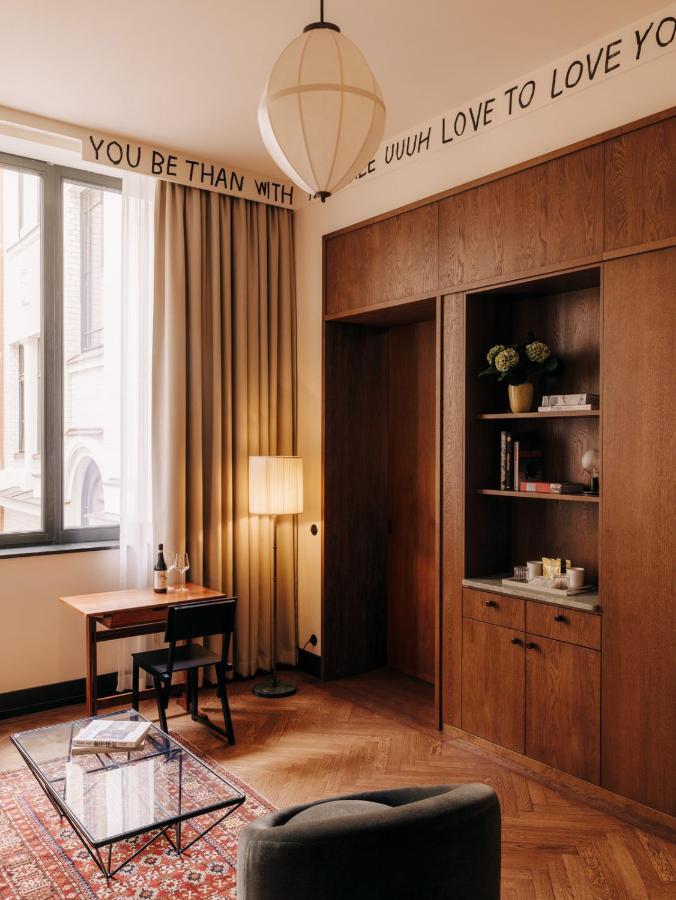 Boutique Hotel Chateau Royal Berlin Dış mekan fotoğraf A room at the Hotel Axelmannstein