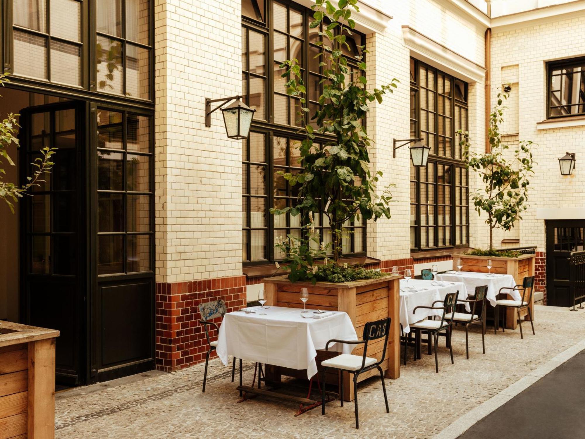Boutique Hotel Chateau Royal Berlin Dış mekan fotoğraf Restaurant AOC